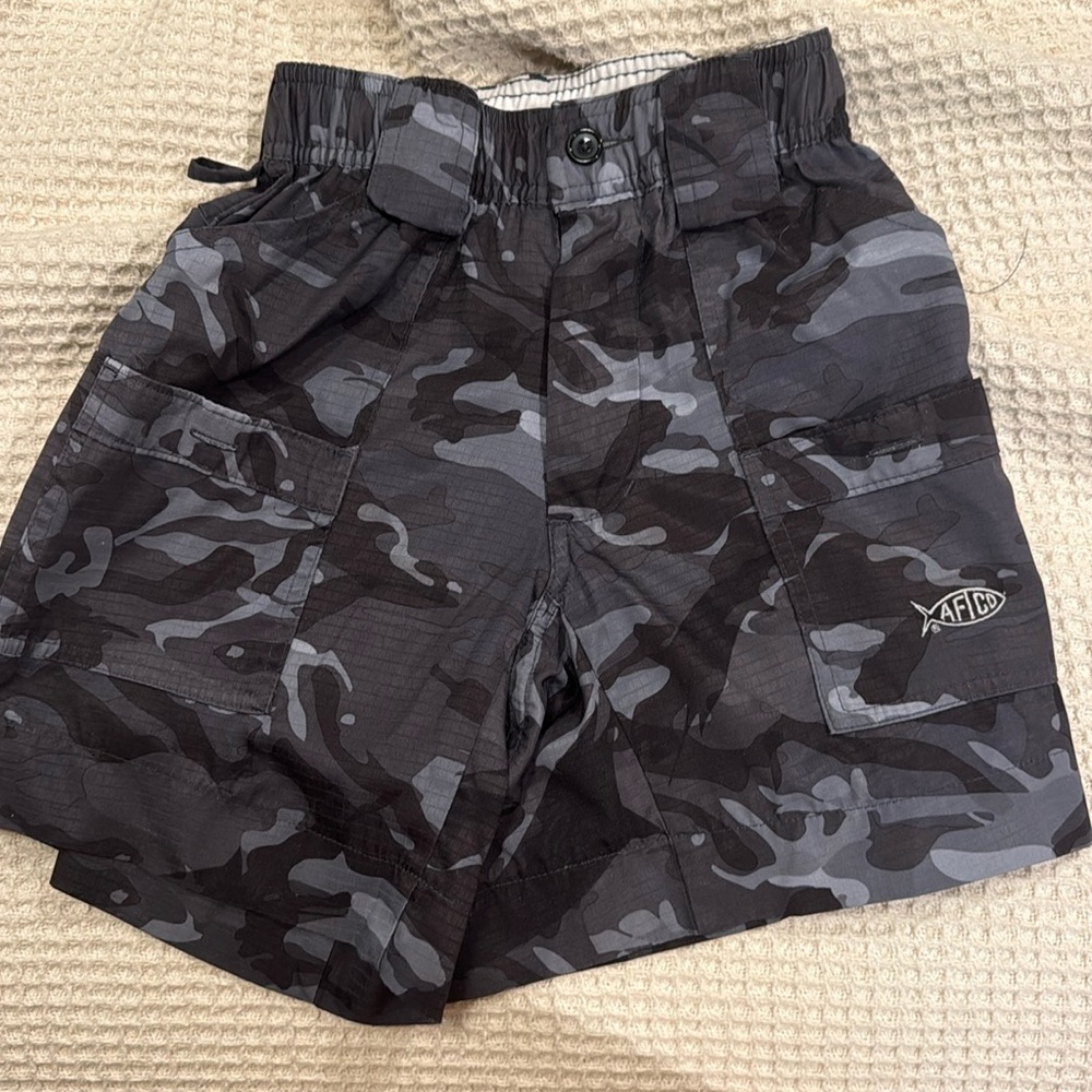 Boys AFTCO Shorts - Black and Gray Camo - EUC